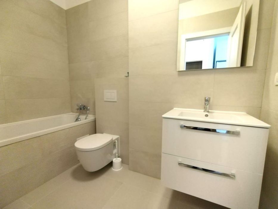 Apartament de inchirie la adora parck