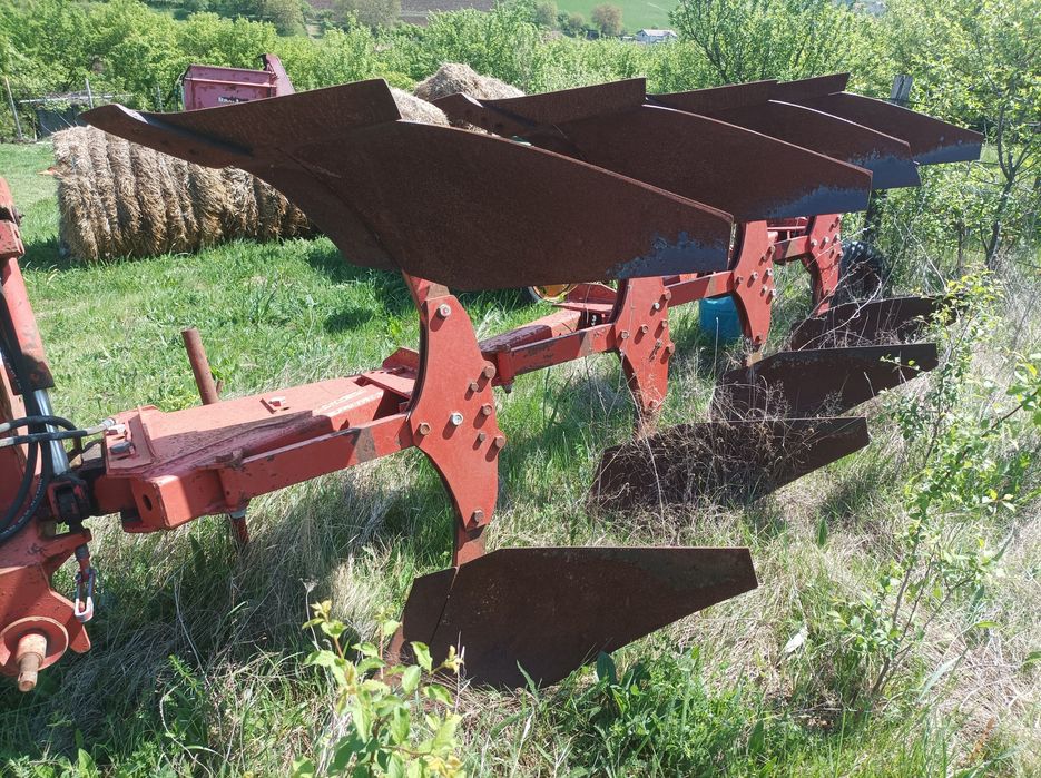 Plug 3+1 Gregoire Besson