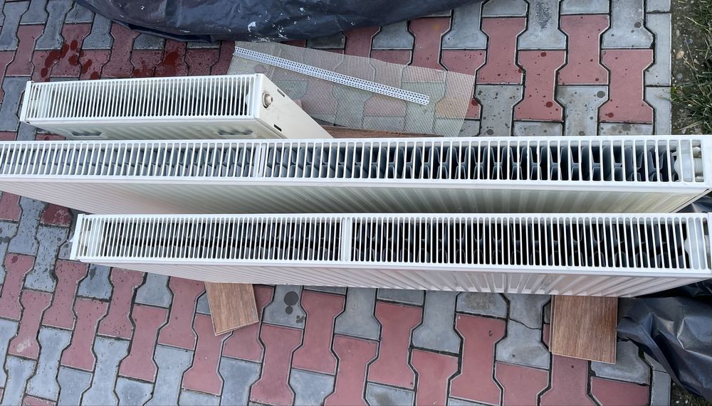 Vand 6 radiatiare aluminiu diferite dimnesiuni, intre 100 si 200 cm
