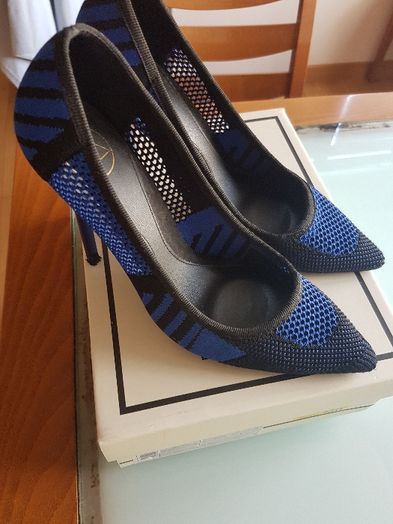 Ефектни и елегантни дамски обувки Missguided с 10 см.ток, р-р 38,5