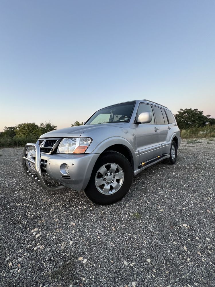 Продава се mitsubishi pajero 3 3.2 did