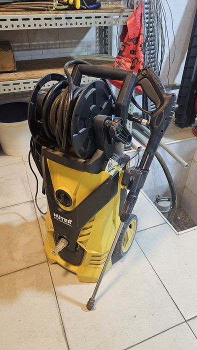 Мойка высокого давления Huter W210i Professional