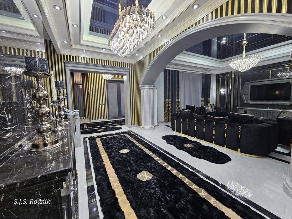 Юнусабад 18. Новый дом. 4сот. 8 комнат. 9 санузлов.