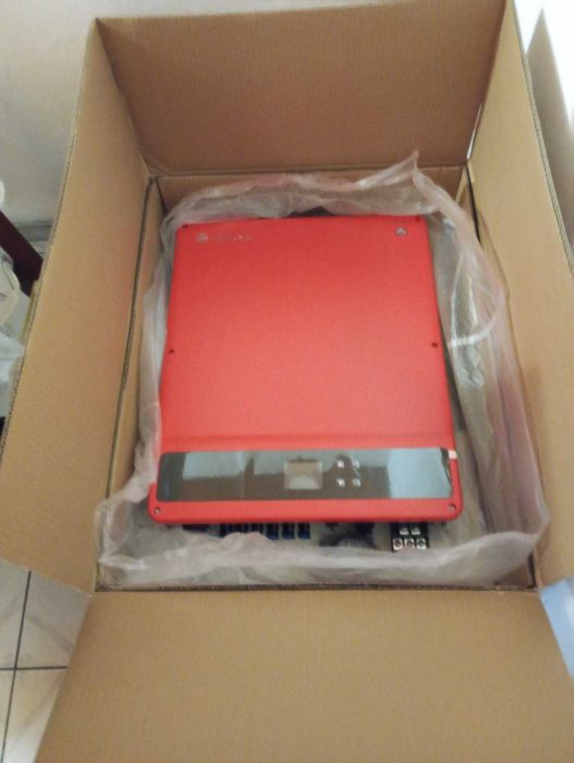 Мрежови инвертор 30KW - Goodwe