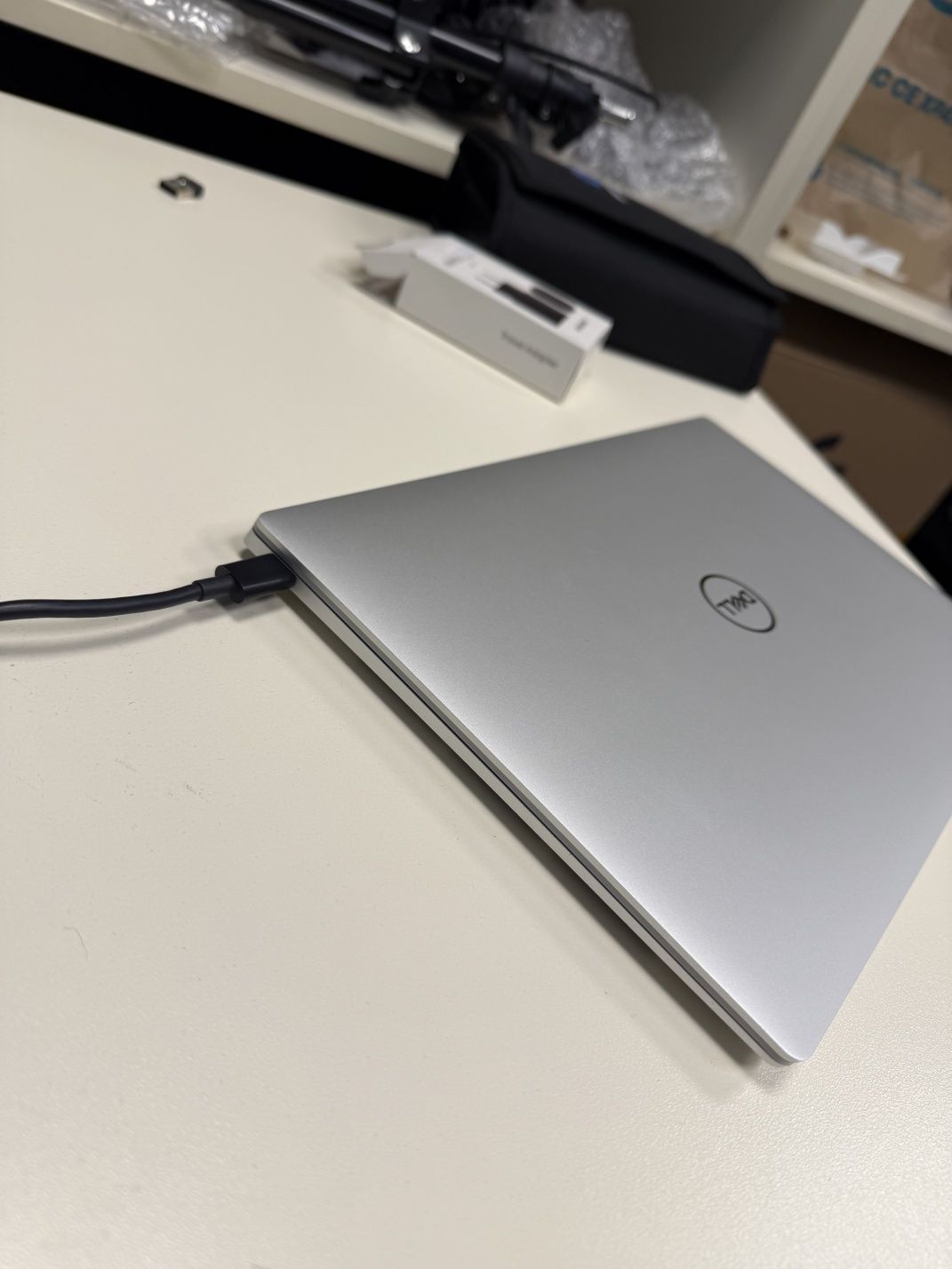 Dell XPS 9320 i7-1280P
