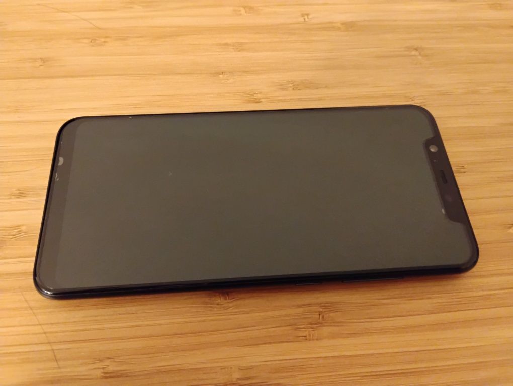 Telefon Xiaomi Mi 8 cu ecran defect