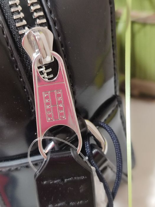 Tommy Jeans -НОВА с етикет