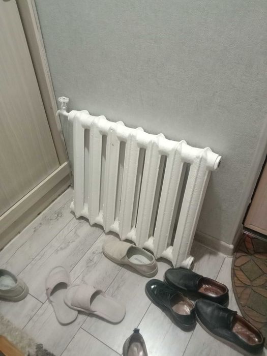Продам чугунные радиаторы