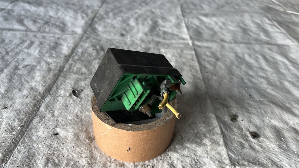 Реле подгревни свещи Peugeot 307