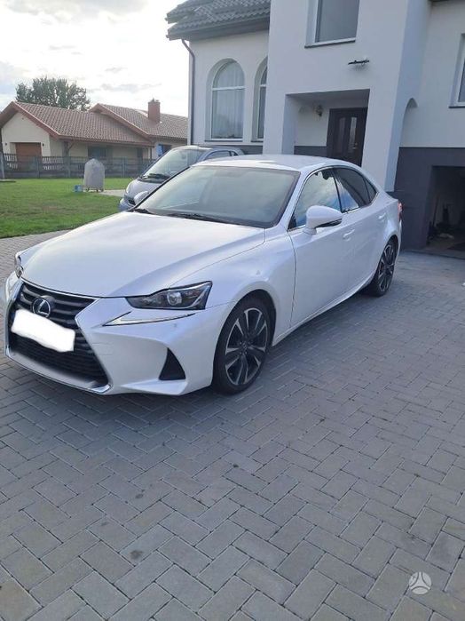 Lexus IS 300h 2.5 l