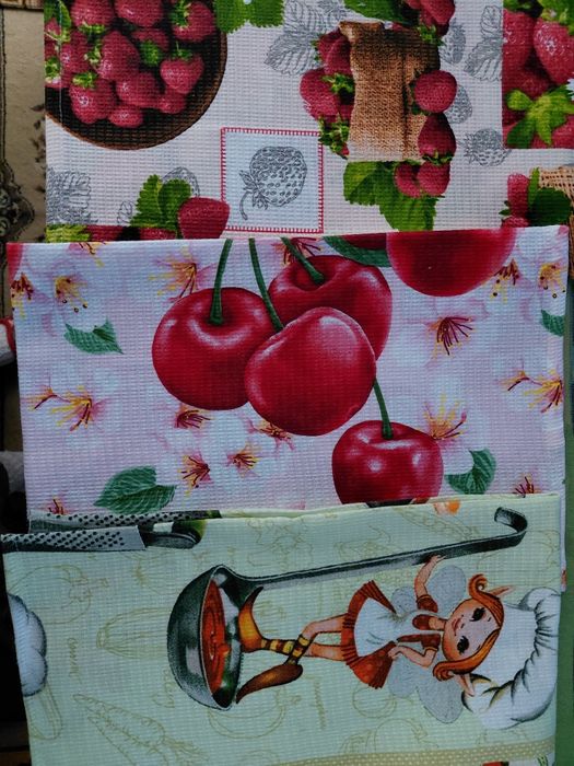 Продам кухонные вафельные полотенца .Производство Россия.