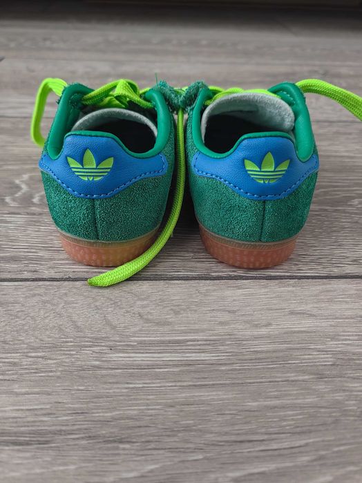 Adidași adidas gazele copii marimea 23