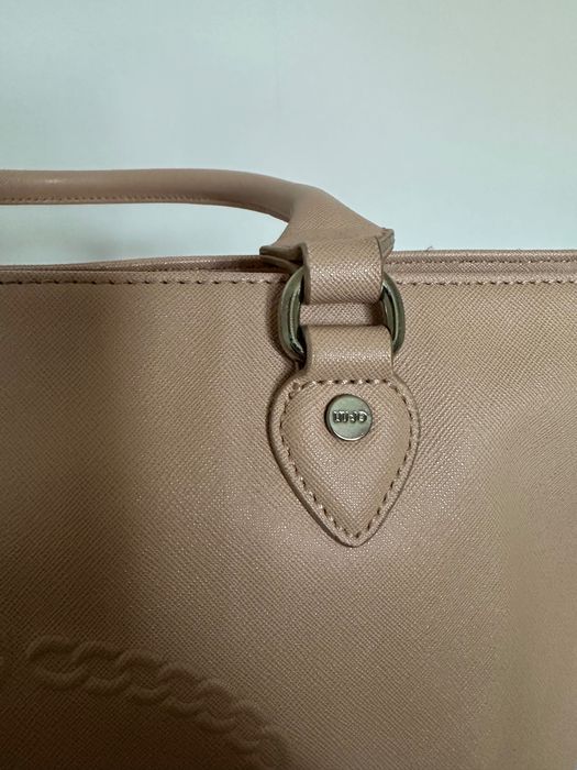 Чанти Liu Jo и Guess