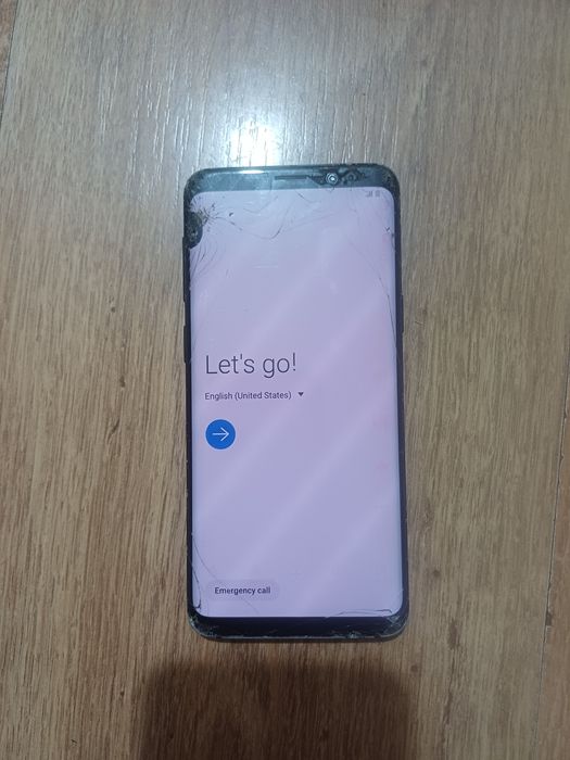 Telefon Samsung S9 cu problemele care se vad. Touch-ul functioneaza