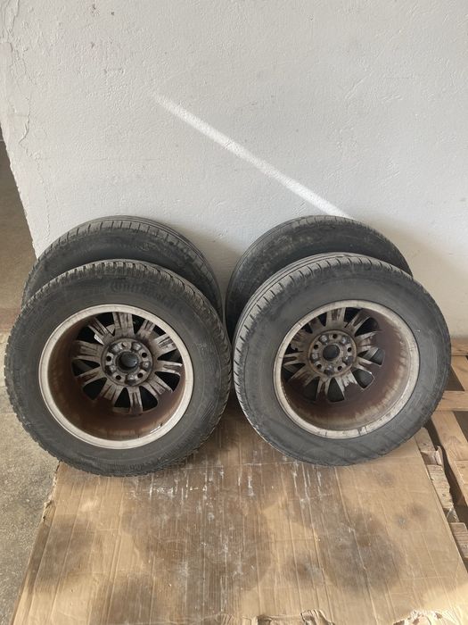 Vând jante originale VW R15
