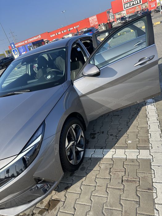 Vand Hyundai Elantra 2022
