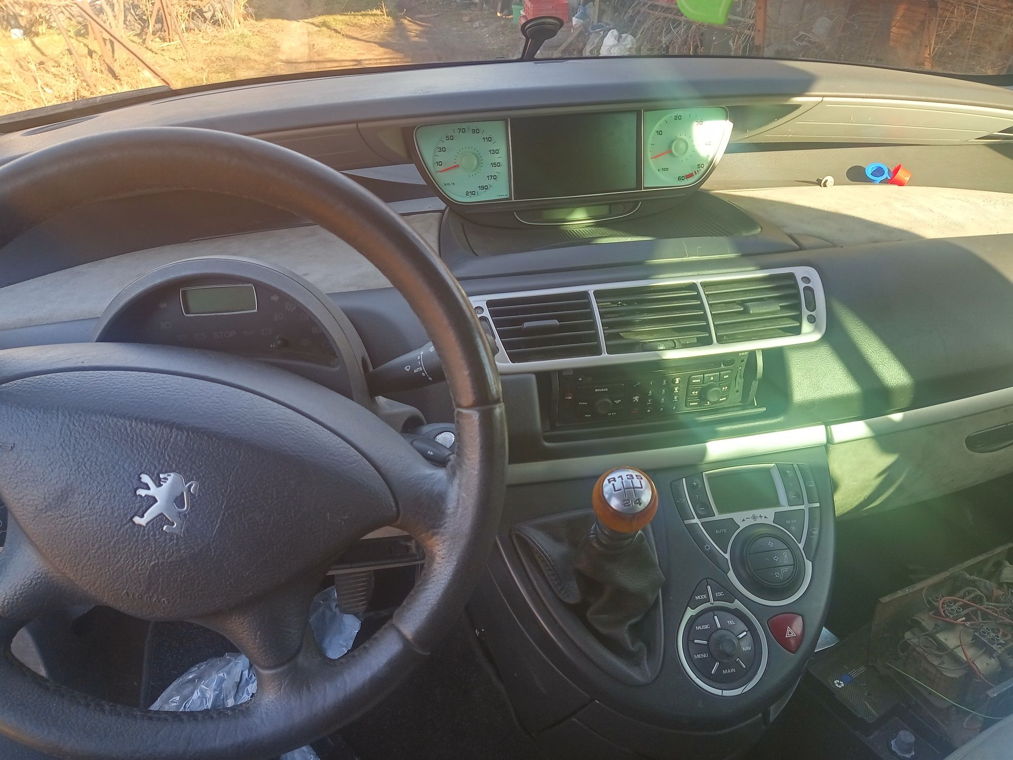 Peugeot 807 ,citroen c8 2.0hdi и 2.2 hdi 4 броя,на части