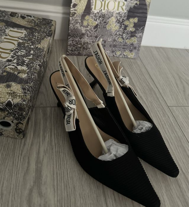 Женская обувь каблук туфли класичесский