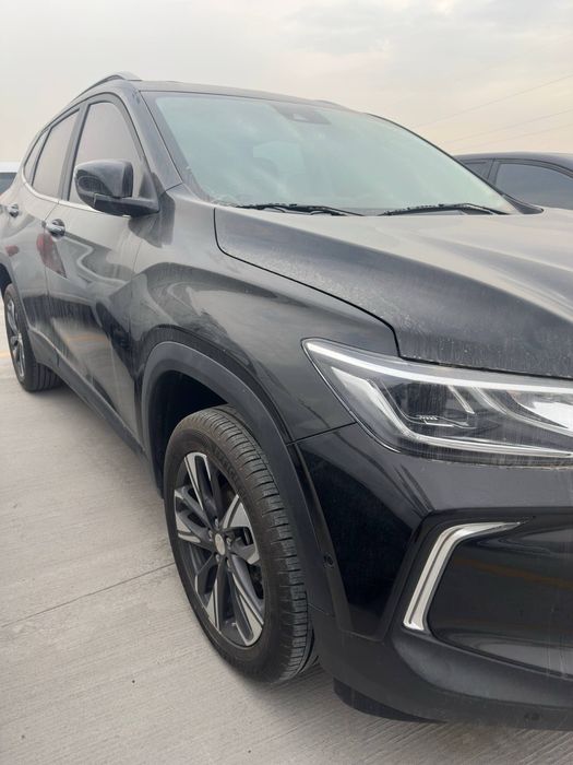 Tracker 2 2023 benzin