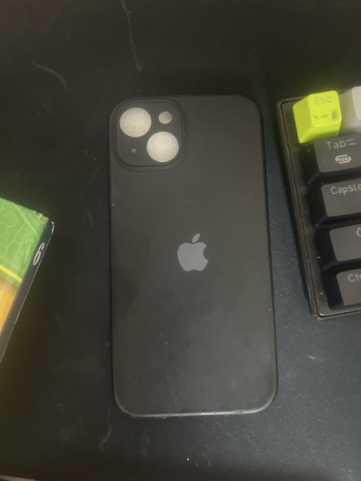 чехол на айфон 13