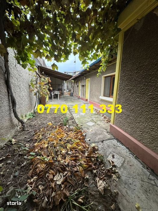 Teren cu casa demolabila, zona Centrala.