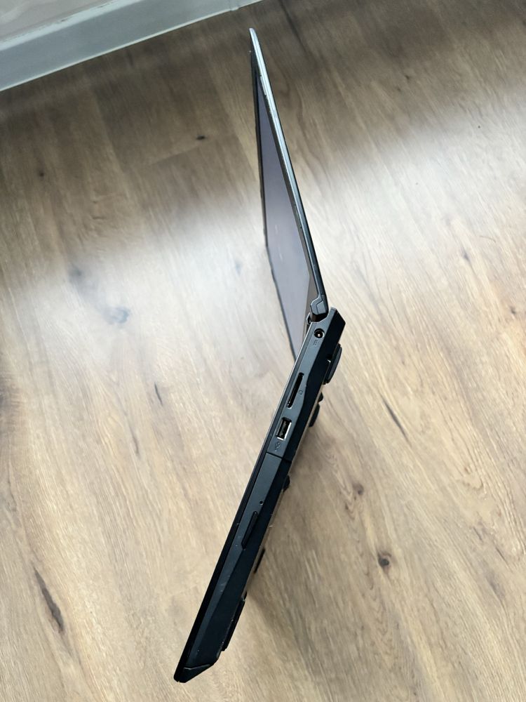 Msi Leopard Pro Gaming• i5-6300HQ•Nvidia nu GTX 950•16gb ram ddr4