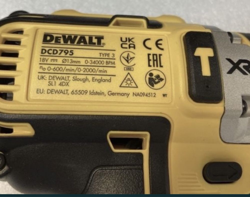 Corp DCD795, nou, original-DeWALT.(cuciocan)