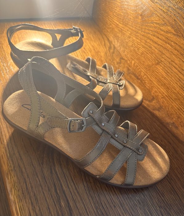 Sandale Clarks Piele Bronz