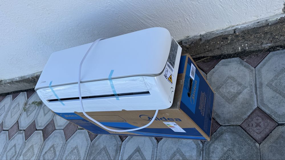 Кондицинер новый Midea msab-07hrn8