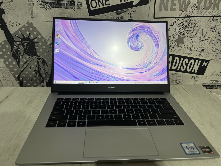 Laptop HUAWEI 475GDSO2