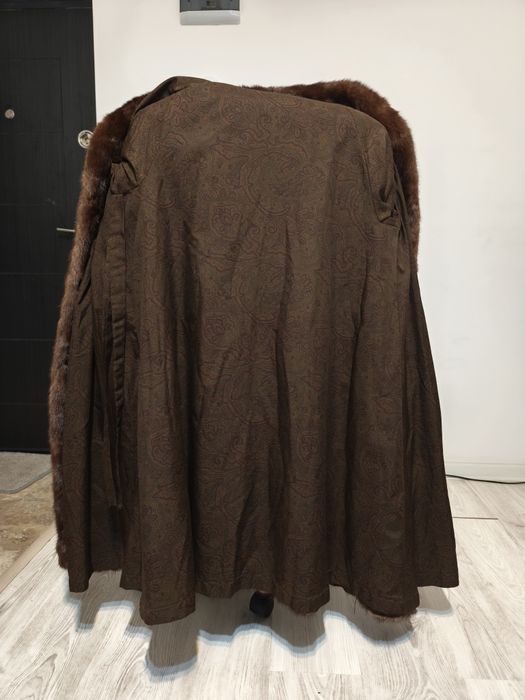 Haina de blana de lux