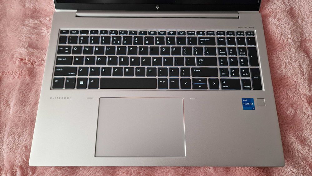 Laptop HP EliteBook 860 G9, 16" WUXGA IPS, Intel i5-1235U, 16GB