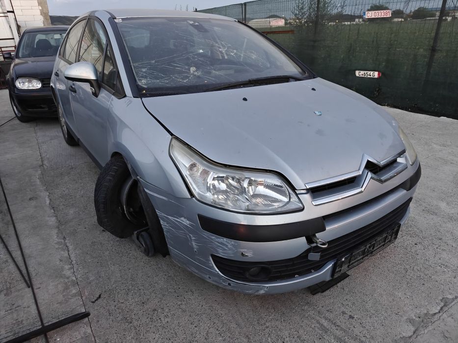 Vindem piese rezultate din dezmembrarea unui Citroen C4