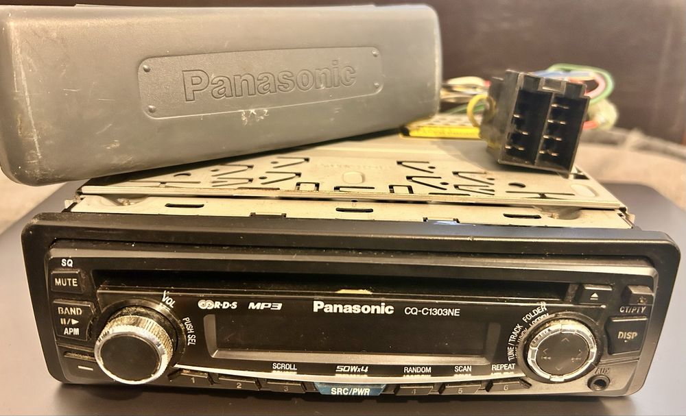 Casetofon Auto PANASONIC MP3