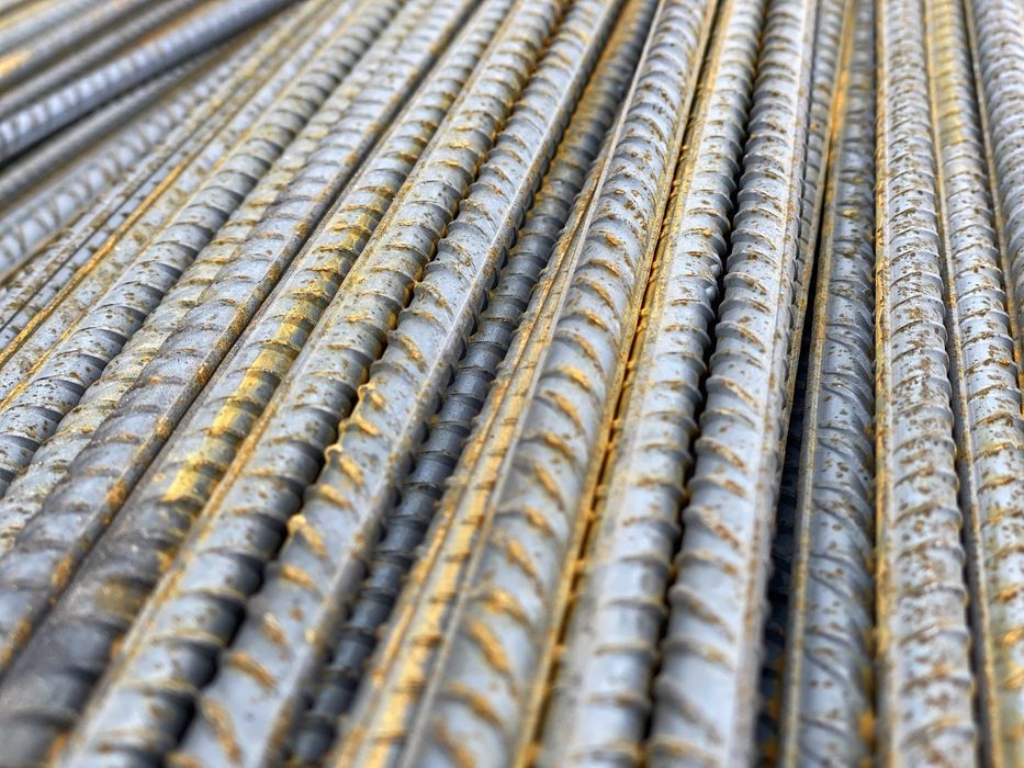 Fier beton Iasi, otel beton