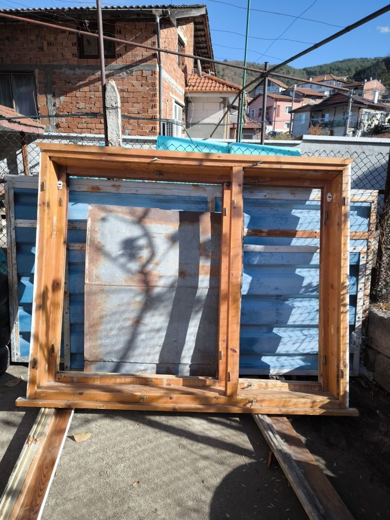 Дървена дограма и пистолетка