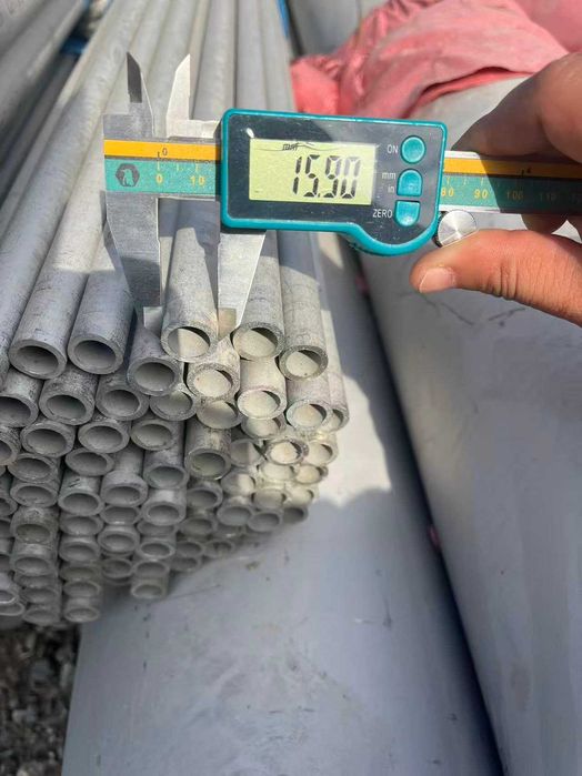 Труба бесшовная  нержавеющая AISI 304  AISI 321 AISI