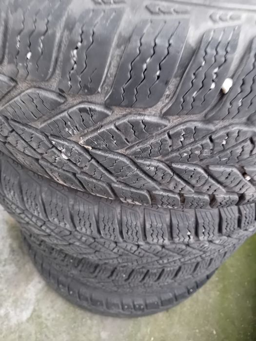 Anvelope iarna de vanzare