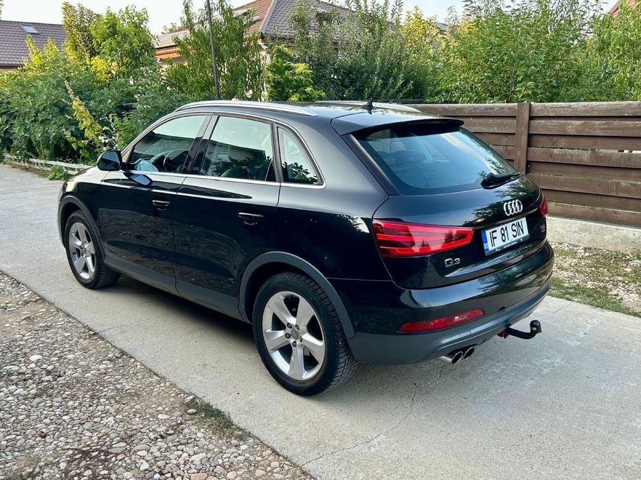 Audi Q3 Quattro Automat Panoramic Piele Bose Sline 2.0 diesel 177Cp