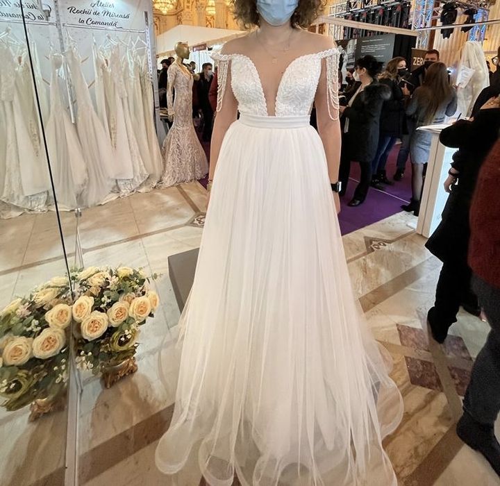 Rochie mireasa matase naturala