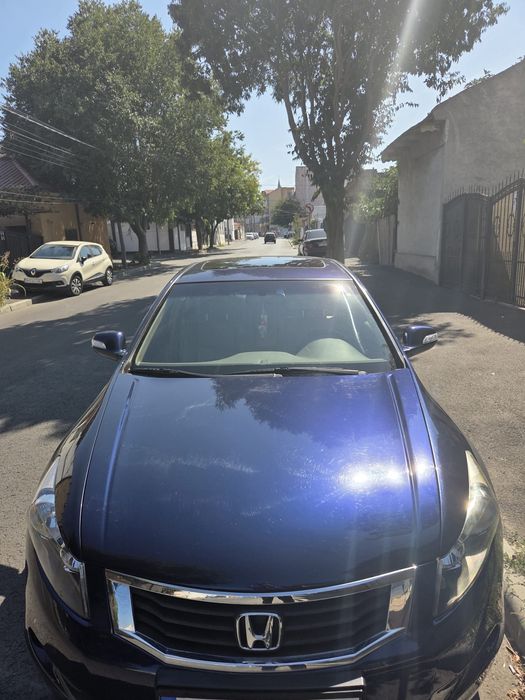 Honda Accord 2.4 i-VTEC Automata, Piele, GPL, Revizii la zi