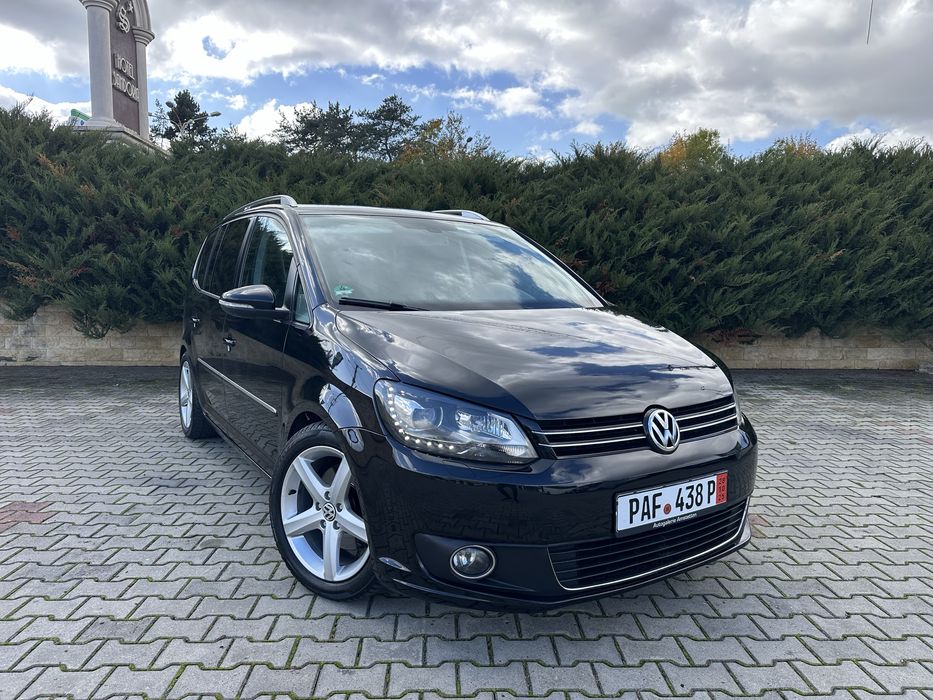 Volkswagen Touran 2.0 TDI 140 CP 7 Locuri/Xenon/Navi/Climatronic/Jante
