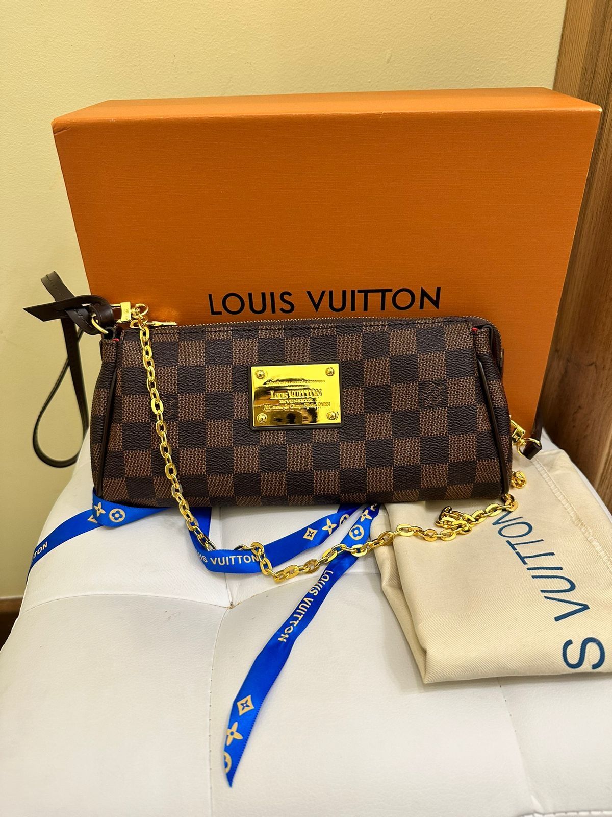 Сумка клатч LOUIS VUITTON EVA Damier Ebene