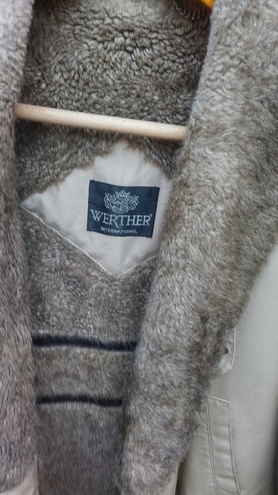 Продавам дълго яке