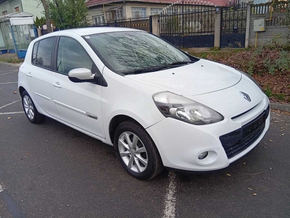 Renault Clio 1.2 Benzina 80 Cp 2013