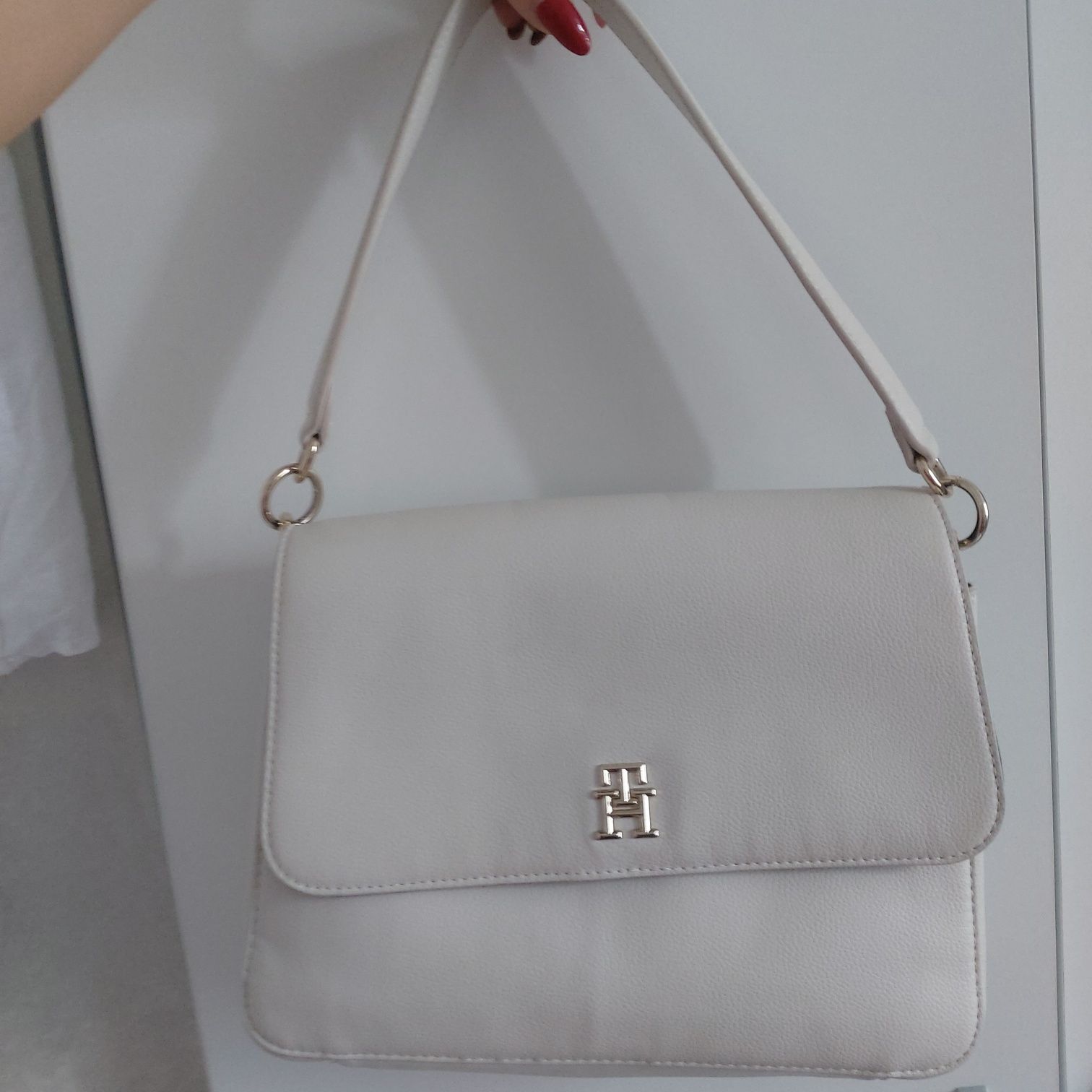 Чанта Tommy hilfiger