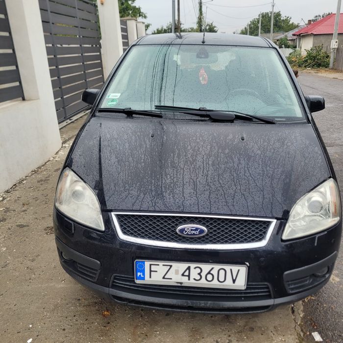 Vand Ford focus 2004 stare impecabila