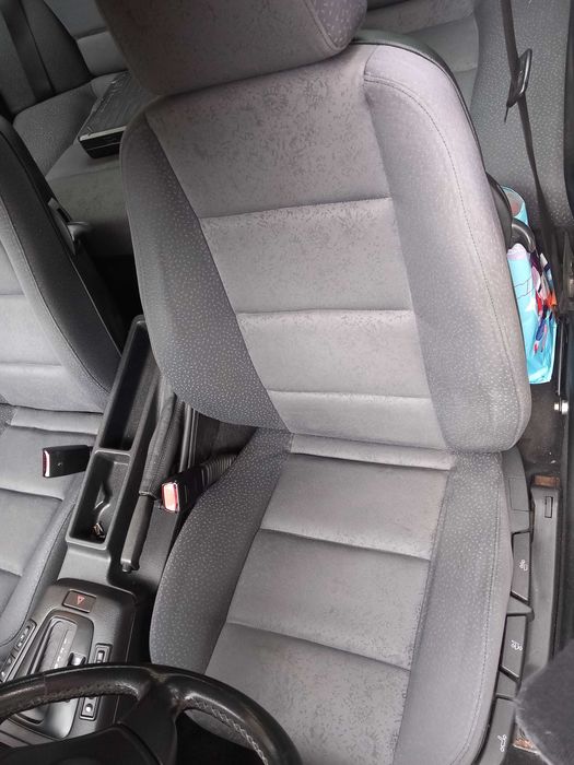 Салон за E36 Compact и много други дреболии