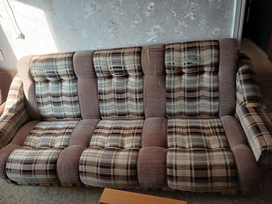 Продам диван,в хорошем состоянии