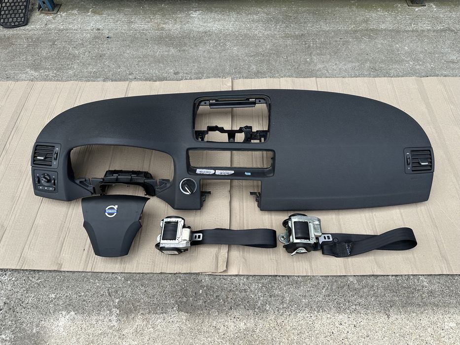 Kit airbag Volvo C70. 2004-2012, Plansa bord / Airbaguri / Centuri